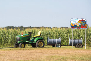 Rocky Creek Maze hay ride